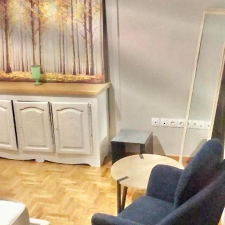 Economy Shared Apartment D In Central Athen Eksteriør bilde